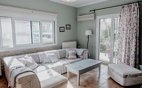 Va Yia/ Spacious Guest House